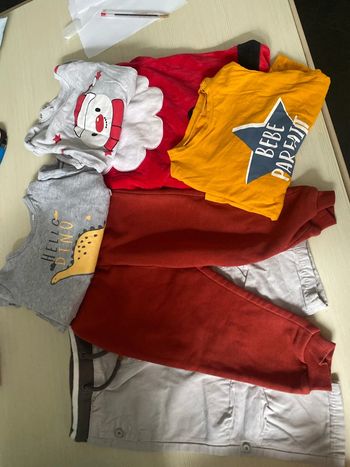 Lot de vêtements