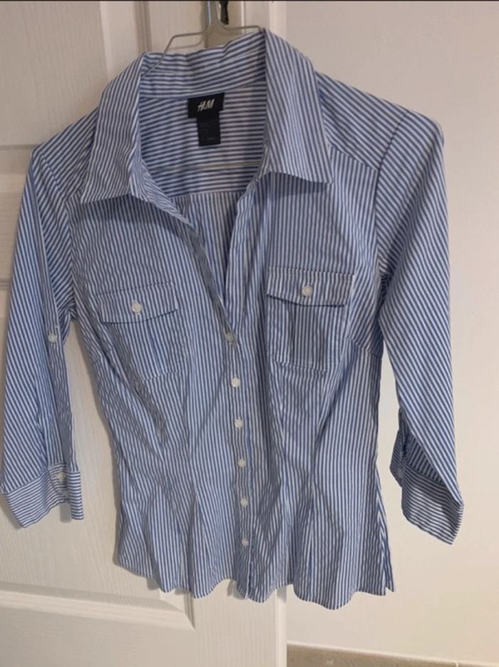 Chemise bleu et blanc rayée H&M taille xs