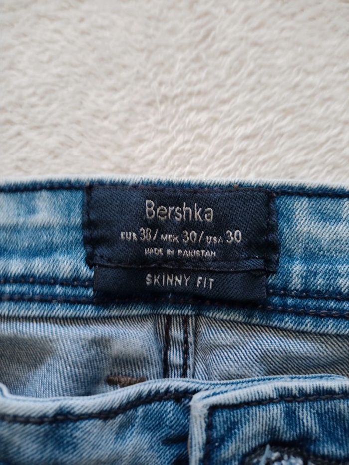 Jean homme bershka s107 - photo numéro 3
