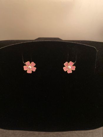 Boucles d’oreilles fleurs perle