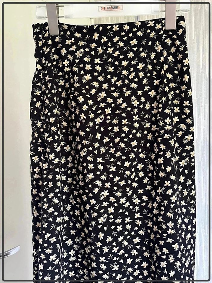 Jupe fleurie longue taille 36 marque shein * - photo numéro 2