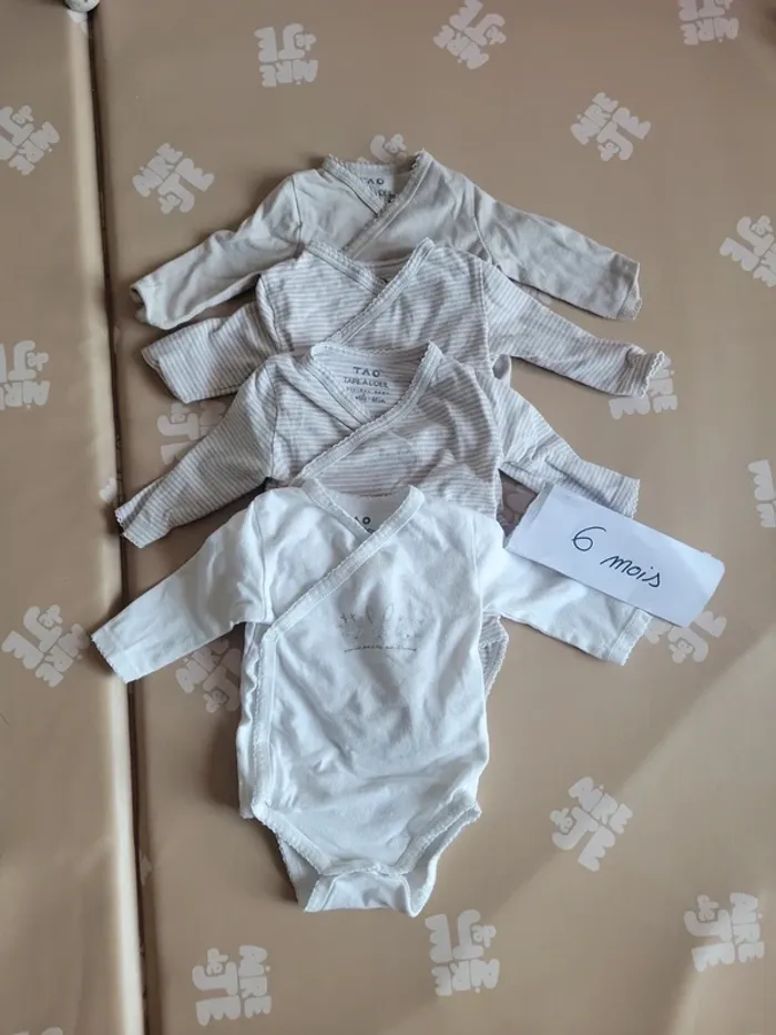 Lot bodies automne hiver printemps forêt biche cerf beige mom