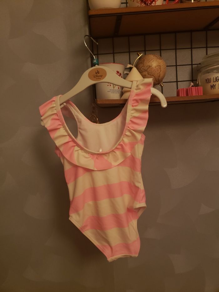 Maillot de bain 🎀 Disney baby 12 mois 3€ - photo numéro 4