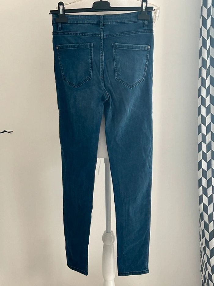 Jean taille haute Esmara taille 38 - photo numéro 3