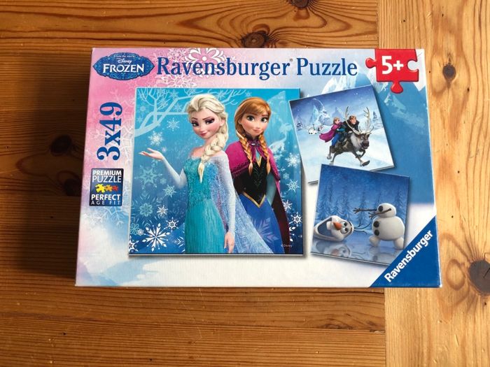 3 puzzles Reine des neiges 49 pièces