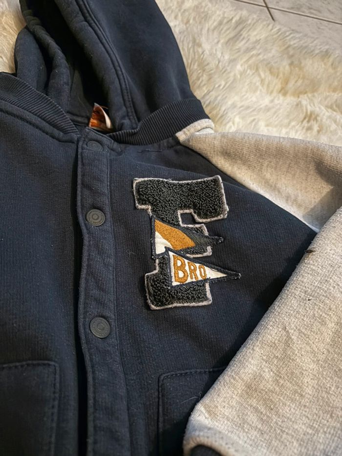 Gilet à capuche - photo numéro 3