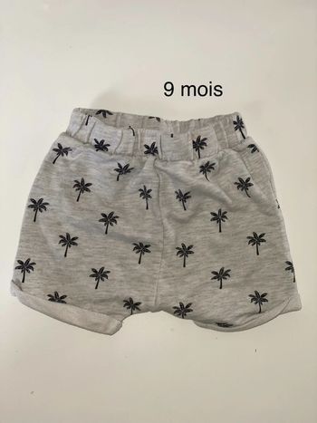Short 9 mois