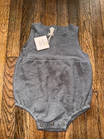 Barboteuse babe & Tess  18 mois Valeur 73 euros Neuve avec étiquette