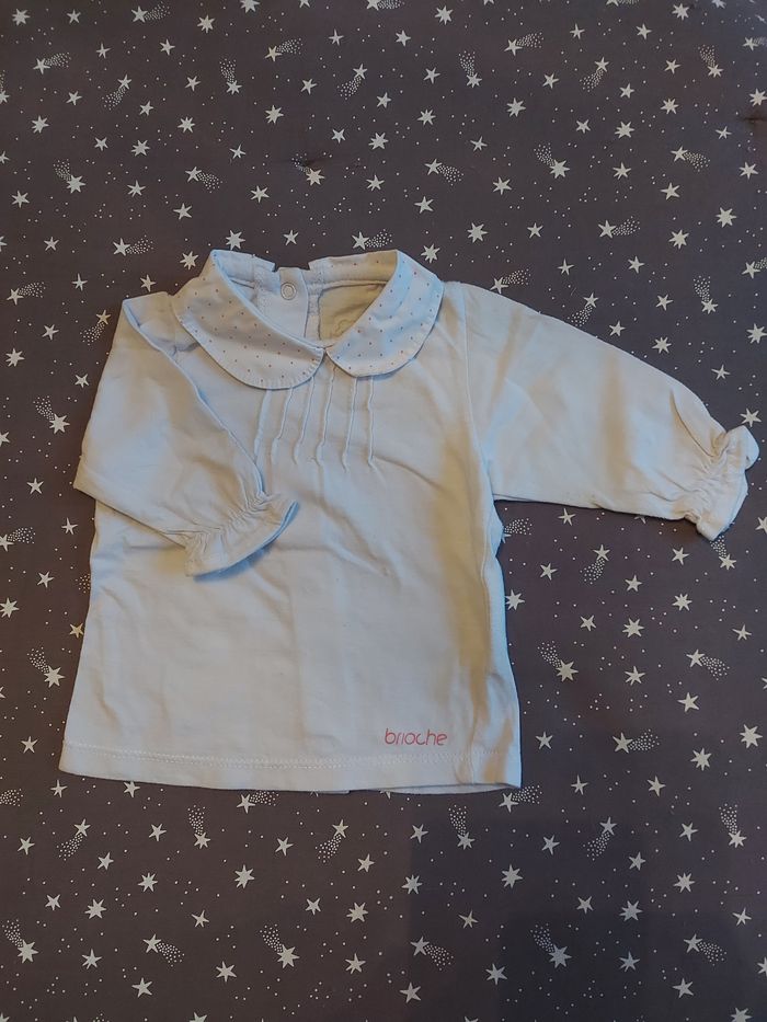 Haut à col claudine