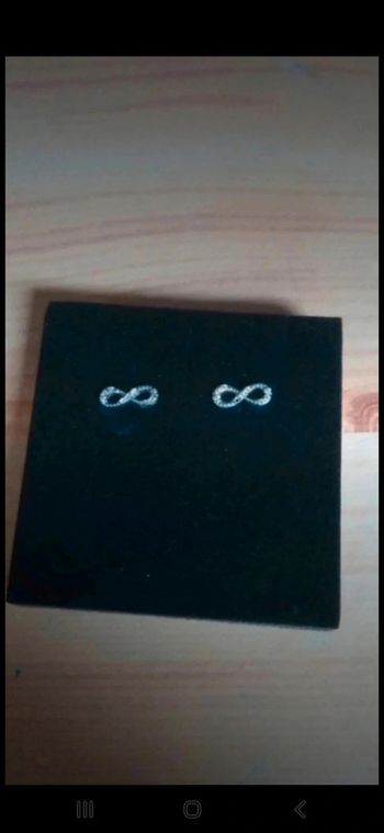 Boucles d'oreilles clou infini Julien d'Orcel 👻