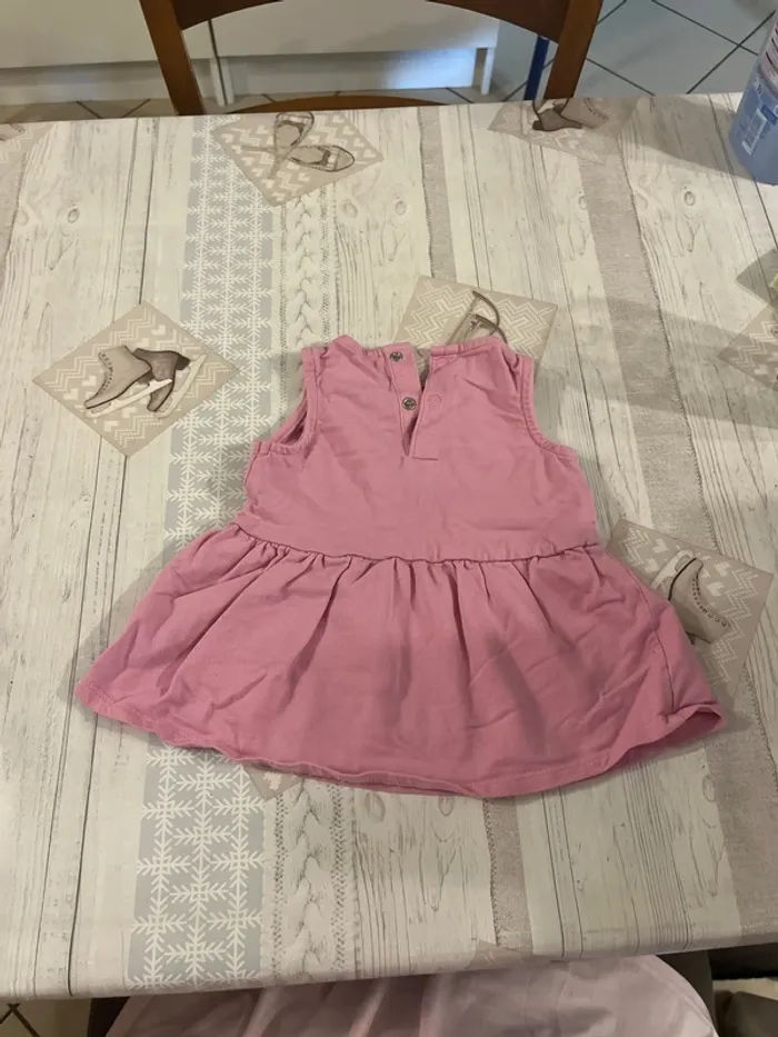 Robe courte - photo numéro 3