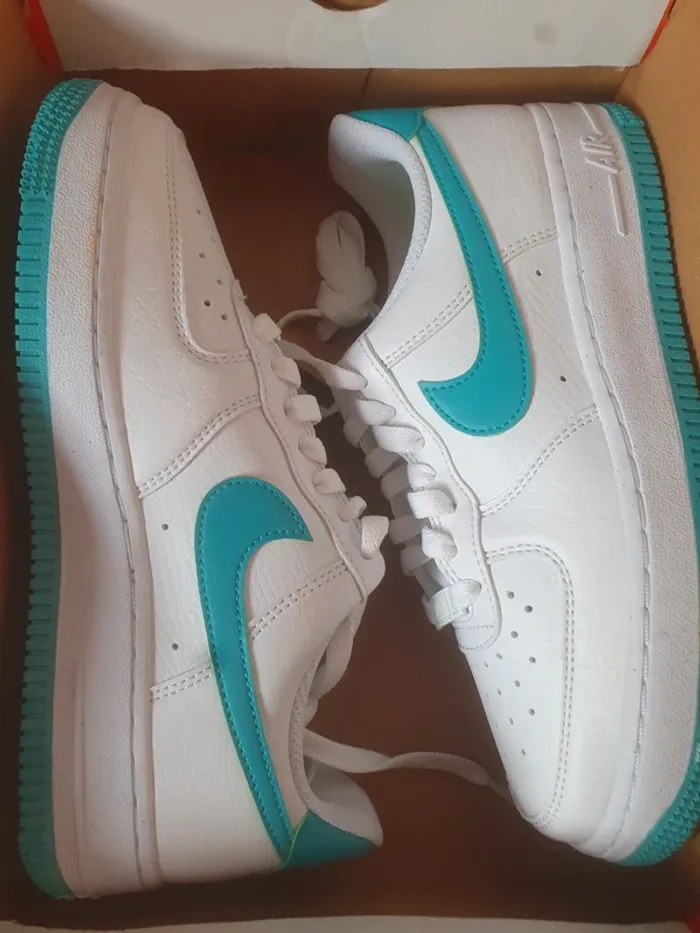 Nike Air Force 1 (36.5) - photo numéro 9