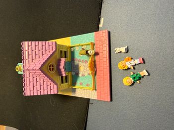 Polly Pocket - Cozy Cottage - BLUEBIRD - 1993