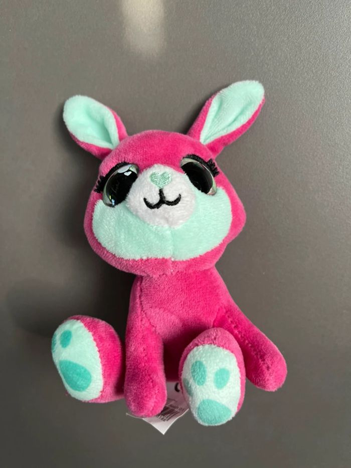 Lapin peluche rose