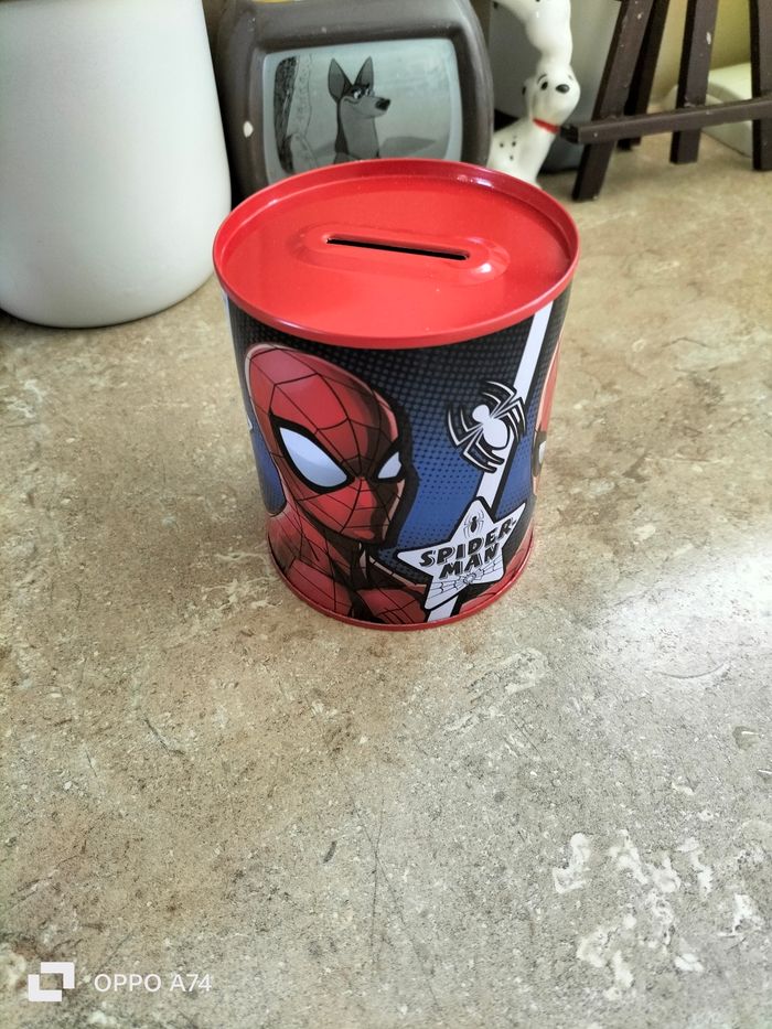 Marvel 🖤 Tirelire Spiderman
