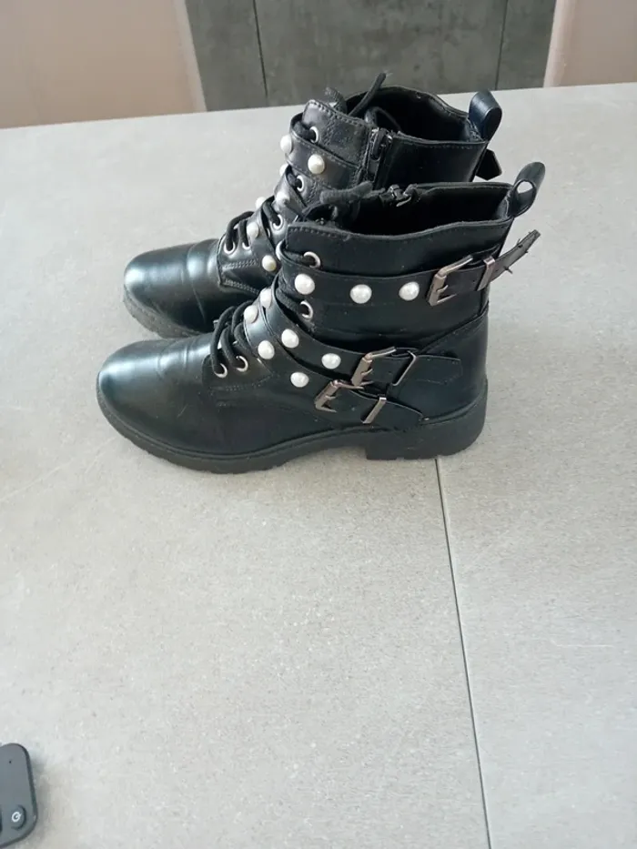 Chaussure Mim à décor perle lacet et fermeture éclair pointure 37 - photo numéro 2