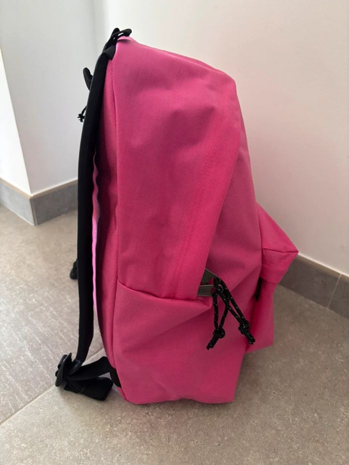 Sac à dos Eastpak Neuf 24 litres Rose - photo numéro 4