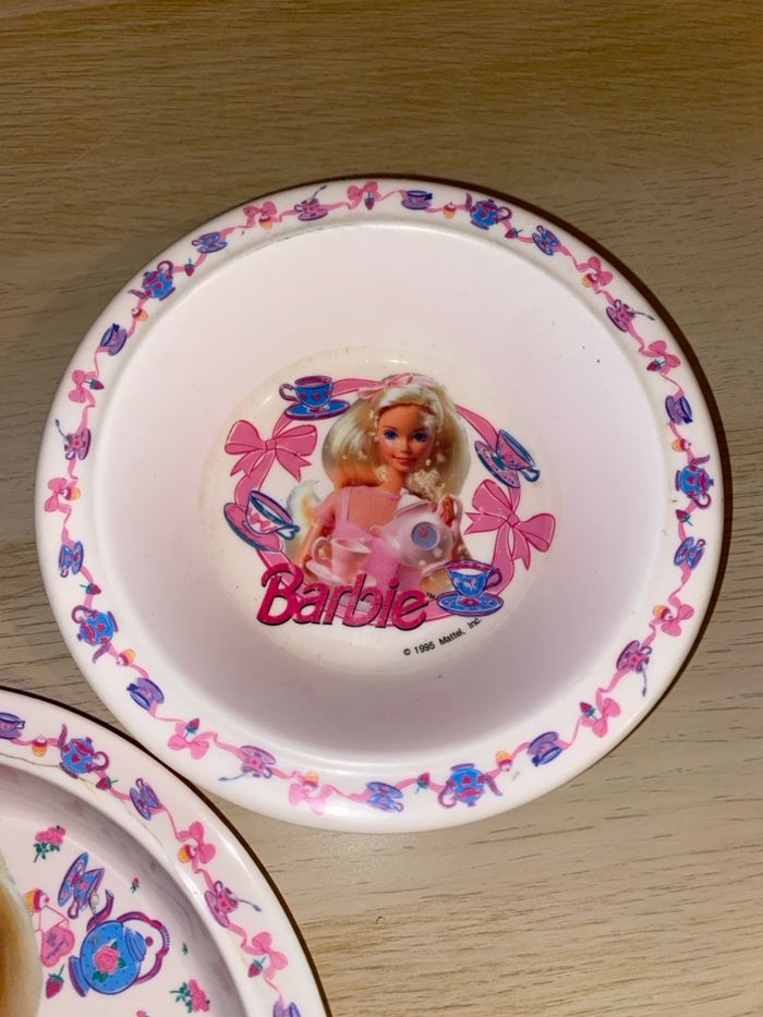 Lot vaisselle Barbie assiette bol verre gobelet plastique Mattel 1995 service thé théière - photo numéro 7