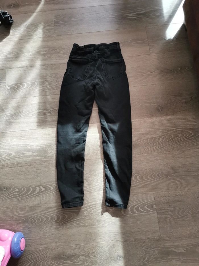 Skinny noir - photo numéro 3