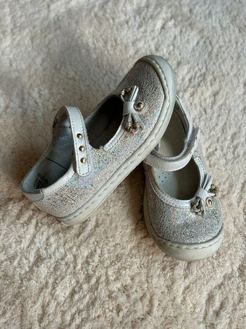 Chaussures / ballerines Little Mary fille 24 état neuf