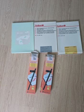 Lot baguettes à relier et films transparents