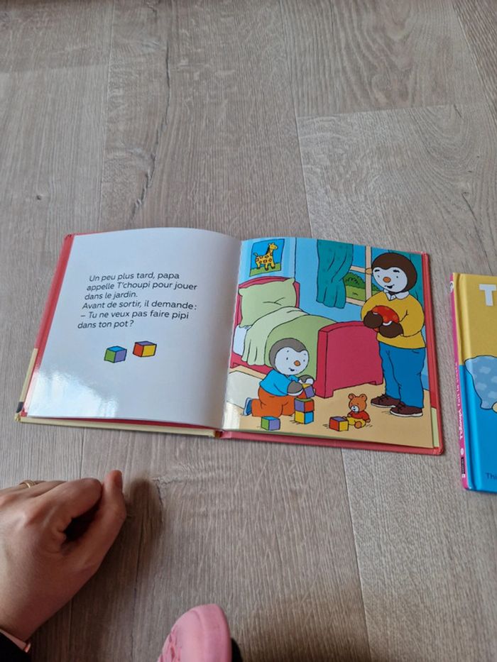 2 livres  t'choupi 📚 - photo numéro 3
