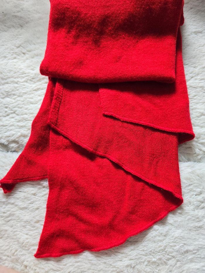 Écharpe rouge - photo numéro 2