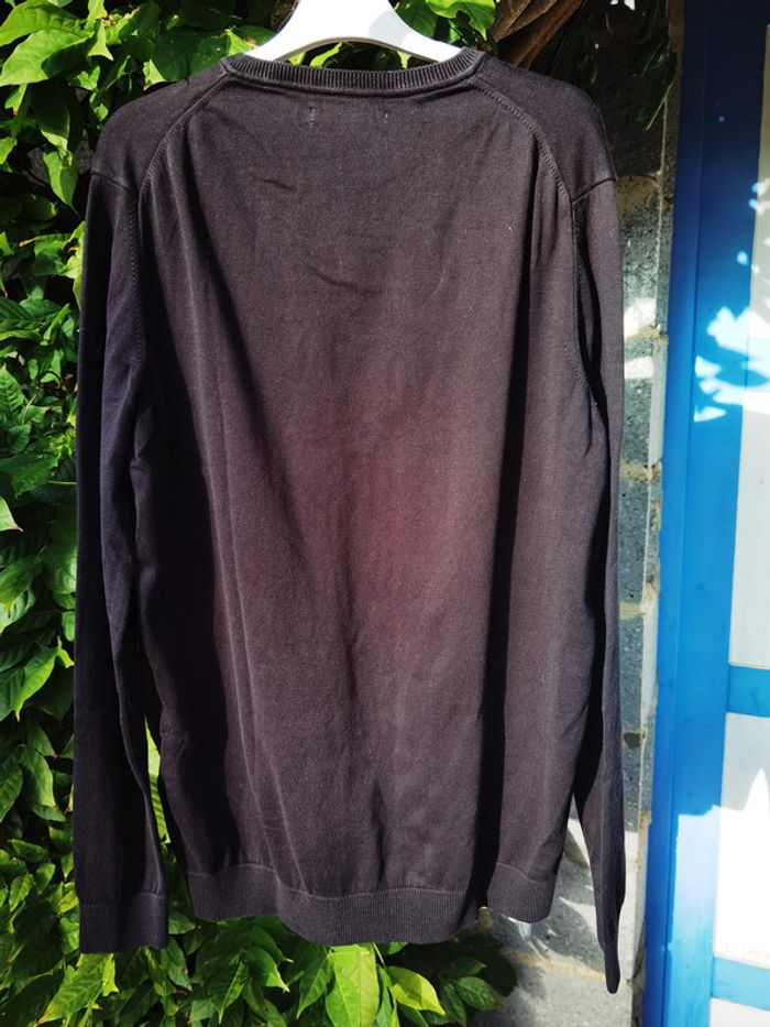 D1258 - pull homme en taille L - photo numéro 2