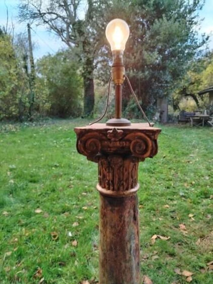 Colonne en bois peint antique luminaire - photo numéro 3