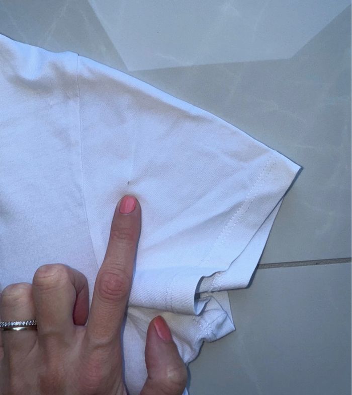 T shirt Lévis fleuri XS - photo numéro 3