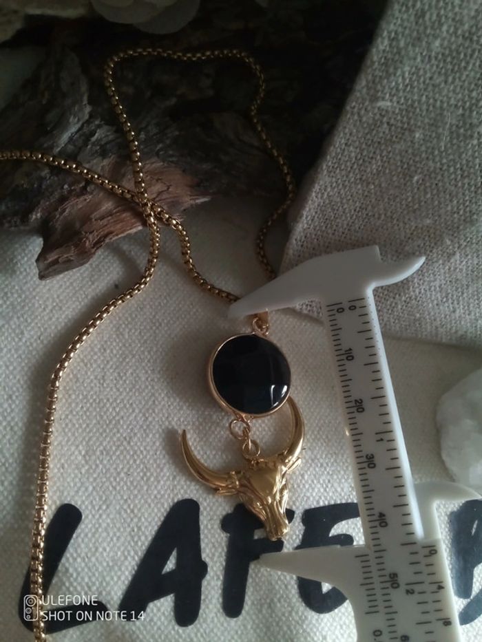 Collier taureau et pierre d'agate noire naturelle - photo numéro 2