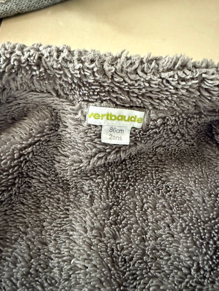 Lot de trois manteaux doudounes - photo numéro 7