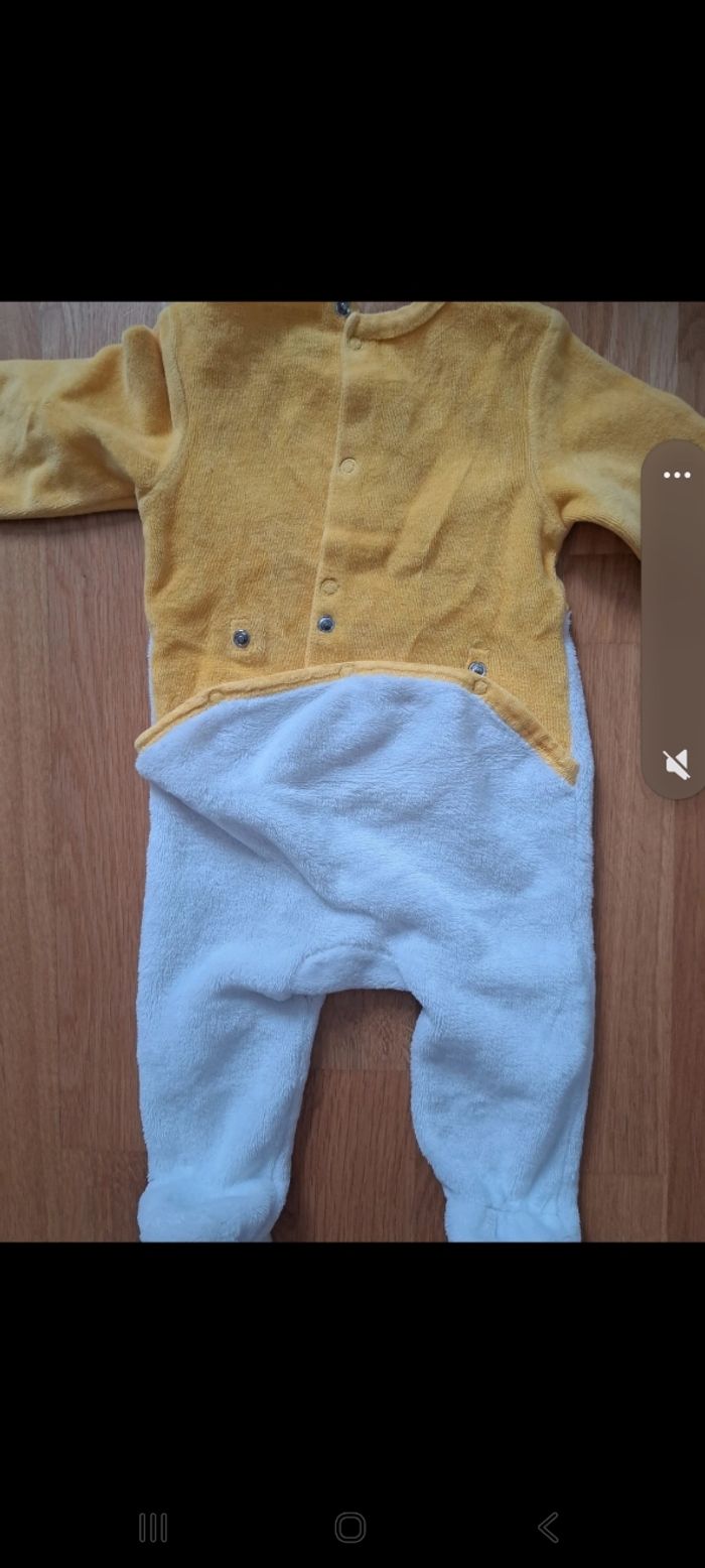 Pyjama 6mois - photo numéro 2