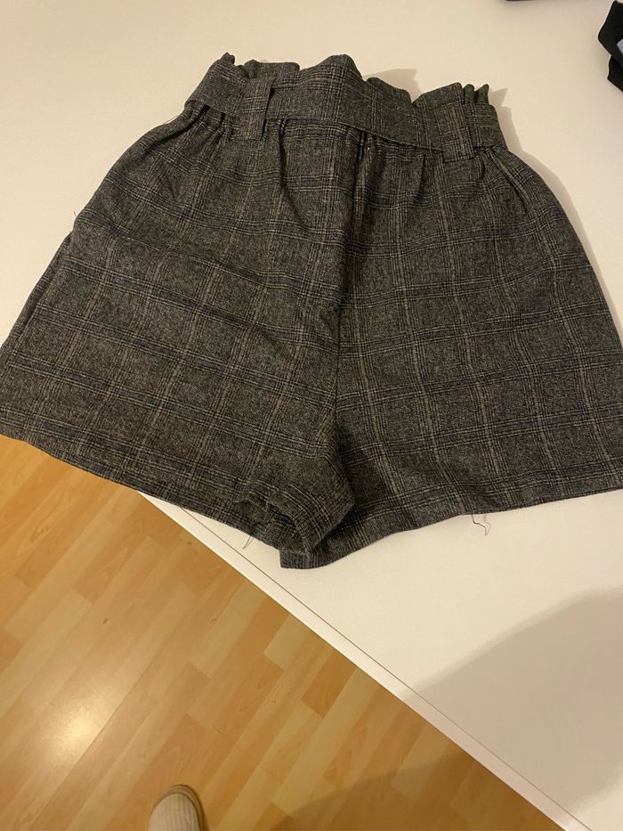 Short femme - photo numéro 2