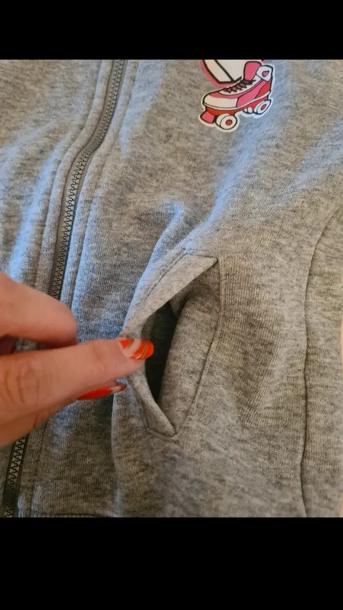 Veste sweat 4 ans - photo numéro 3