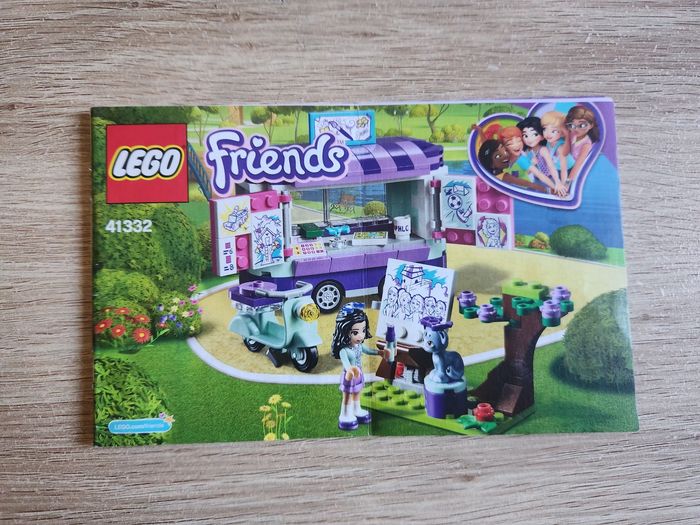LEGO Friends 41332 – Le stand d’art d’Emma 🎨 - photo numéro 5