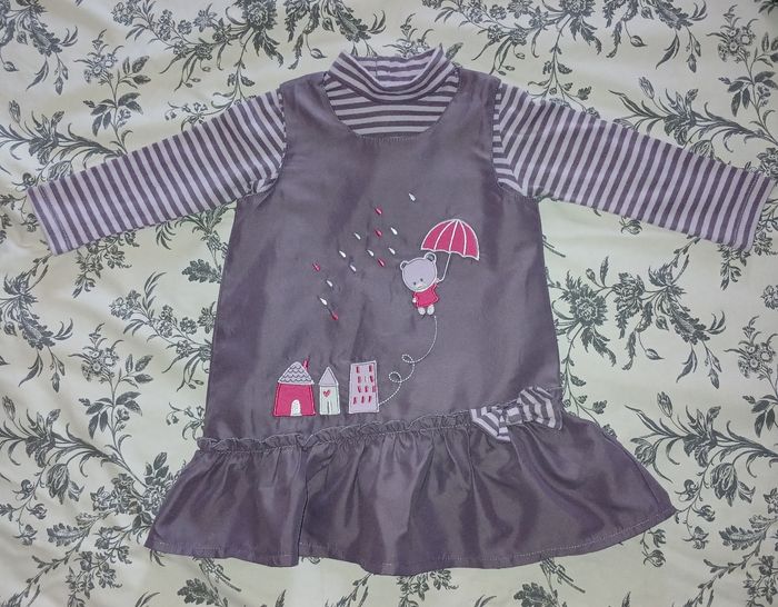 Lot vêtements fille 12 mois - photo numéro 7