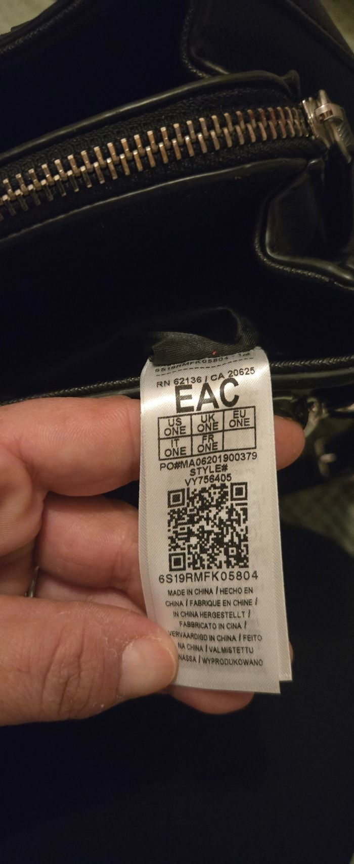 Sac guess - photo numéro 7