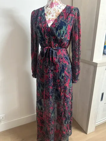 Robe fluide In April 1986 neuve avec étiquette