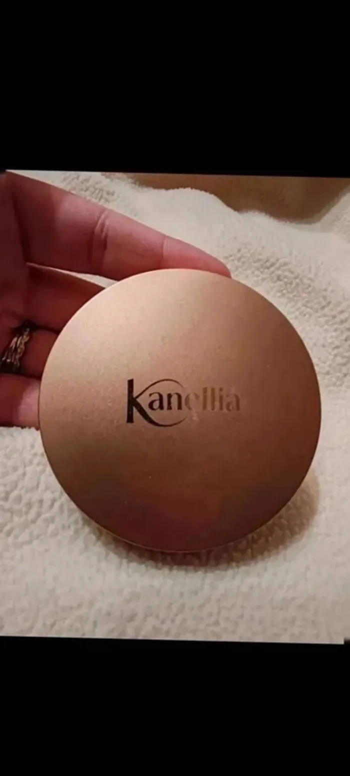 Two way cake 2 en 1 fond de teint Kanellia - photo numéro 3