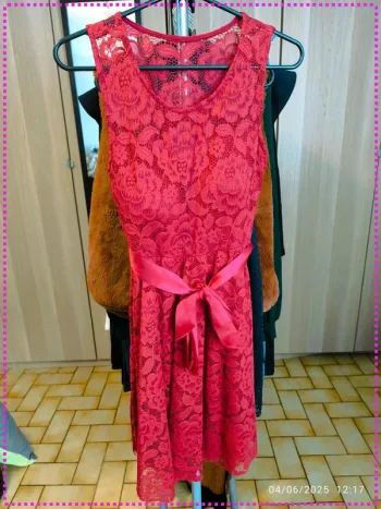 Robe dentelle rouge (40)