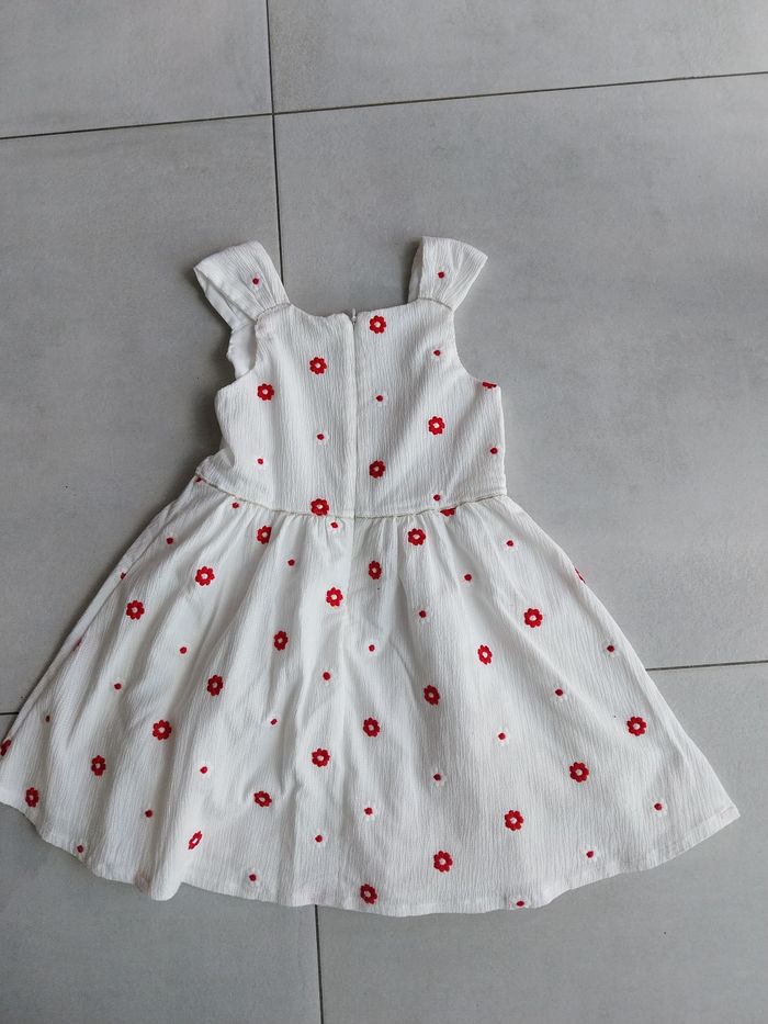 Robe cérémonie  fille 8 ans - photo numéro 2