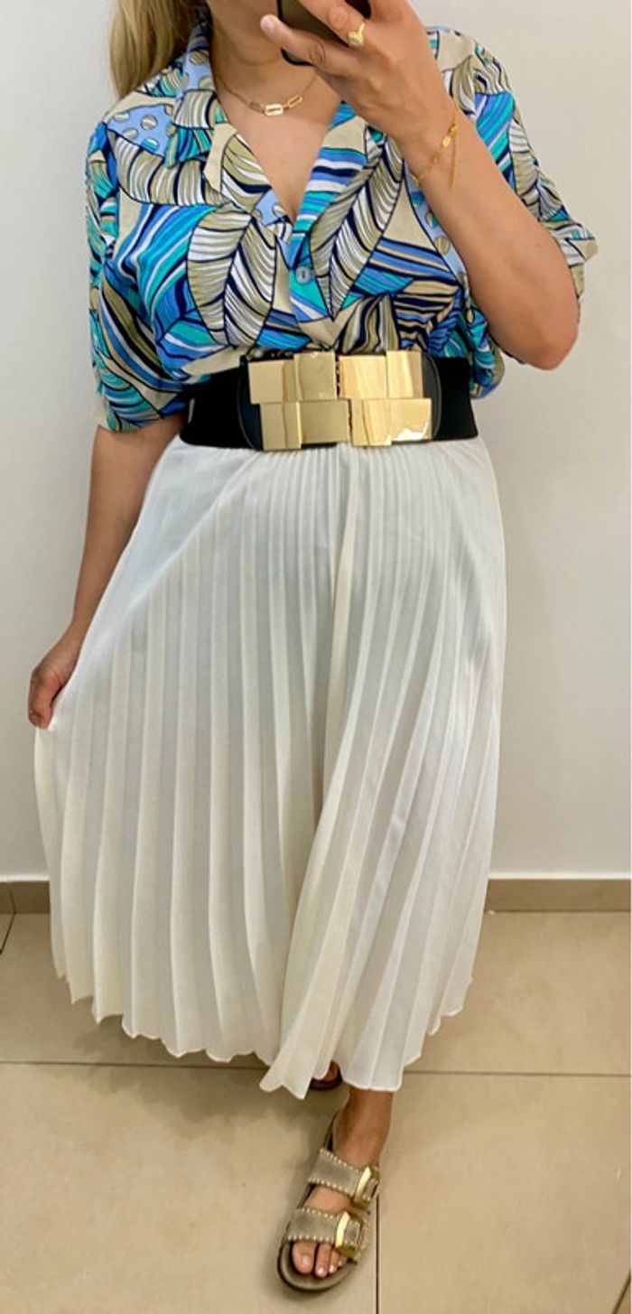Jupe longue satinée plissée Taille M - photo numéro 3