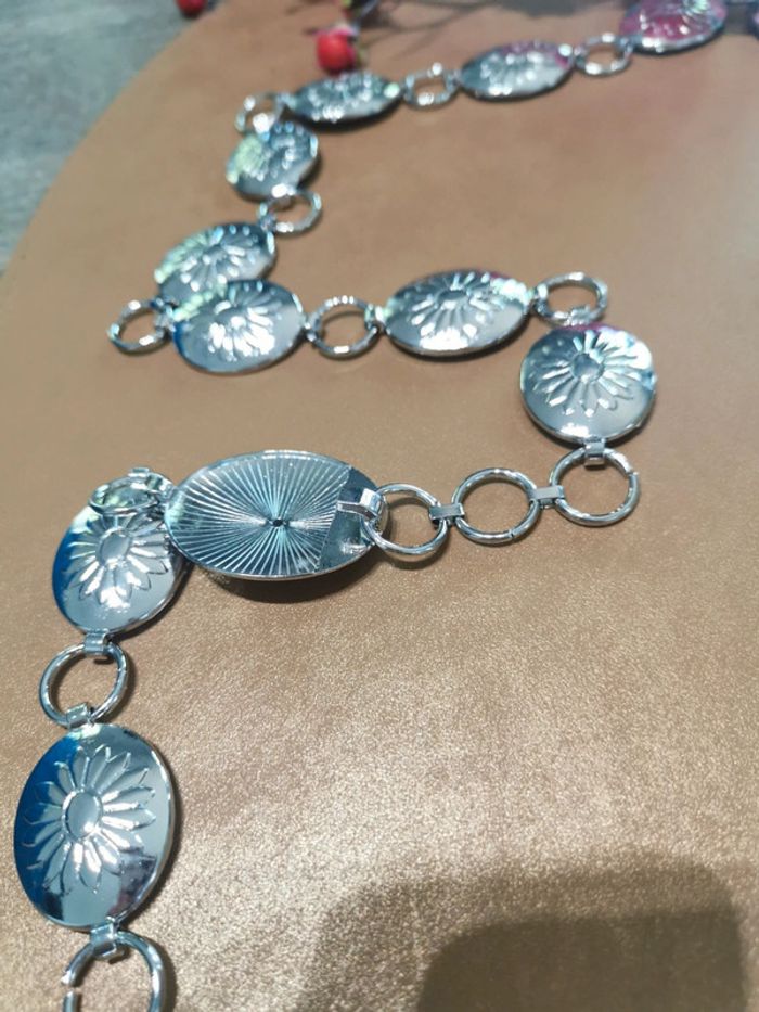 Ceinture Métal femme argenté ovales fleurs - photo numéro 2