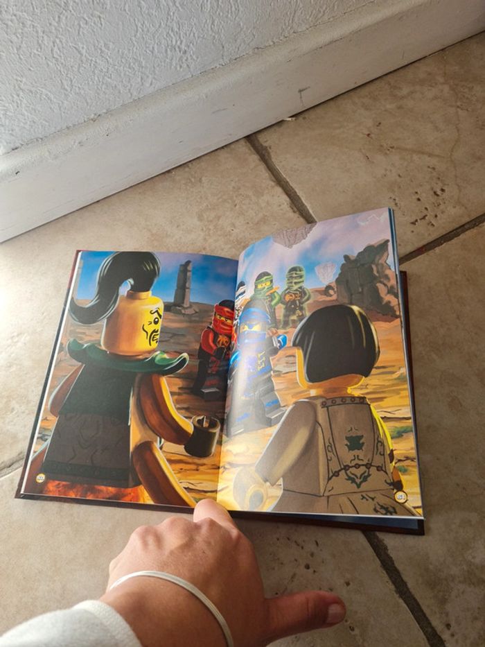 Livre ninjago- le dernier souhait- comme neuf - photo numéro 4