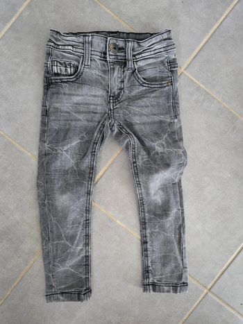 Jean skinny gris