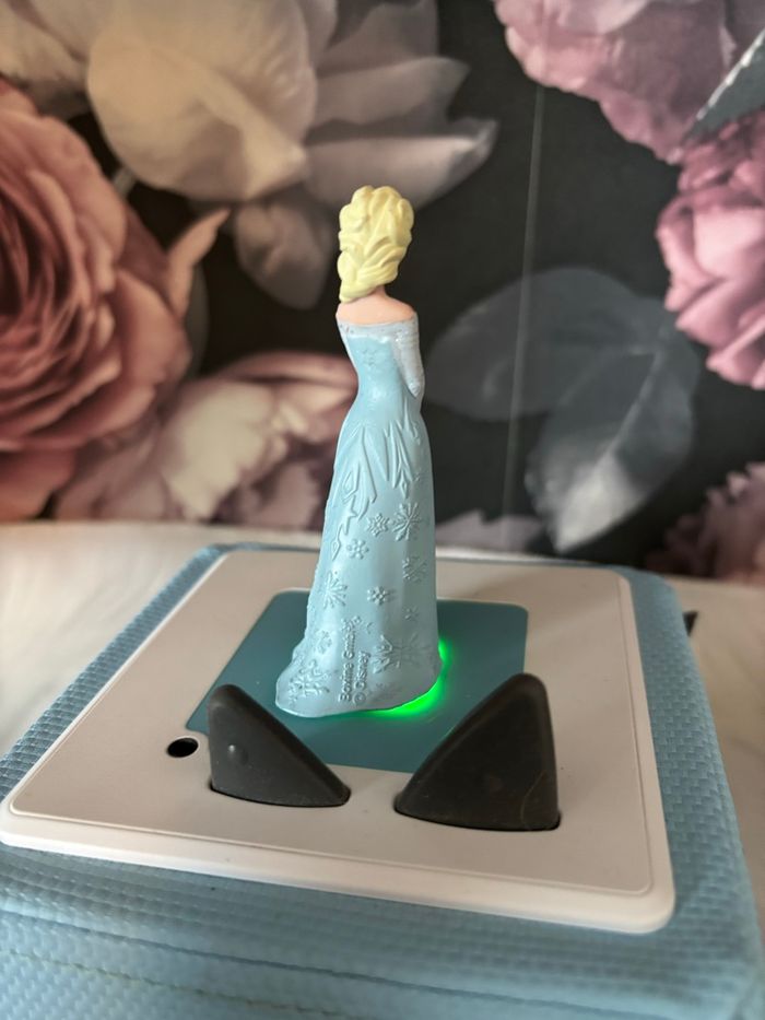 Figurine tonies la reine des neiges en français - photo numéro 2