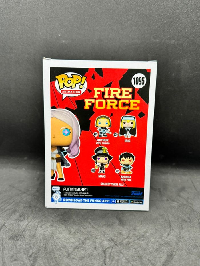 Funko pop fire force princess hibana 1095 glows in the dark funimation 2022 Exclusive - photo numéro 4