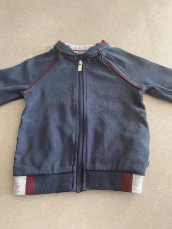 Veste okaidi