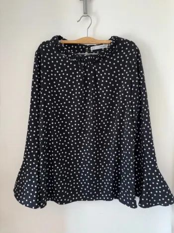 Blouse noir à pois blancs Sfera femme taille S en très bon état